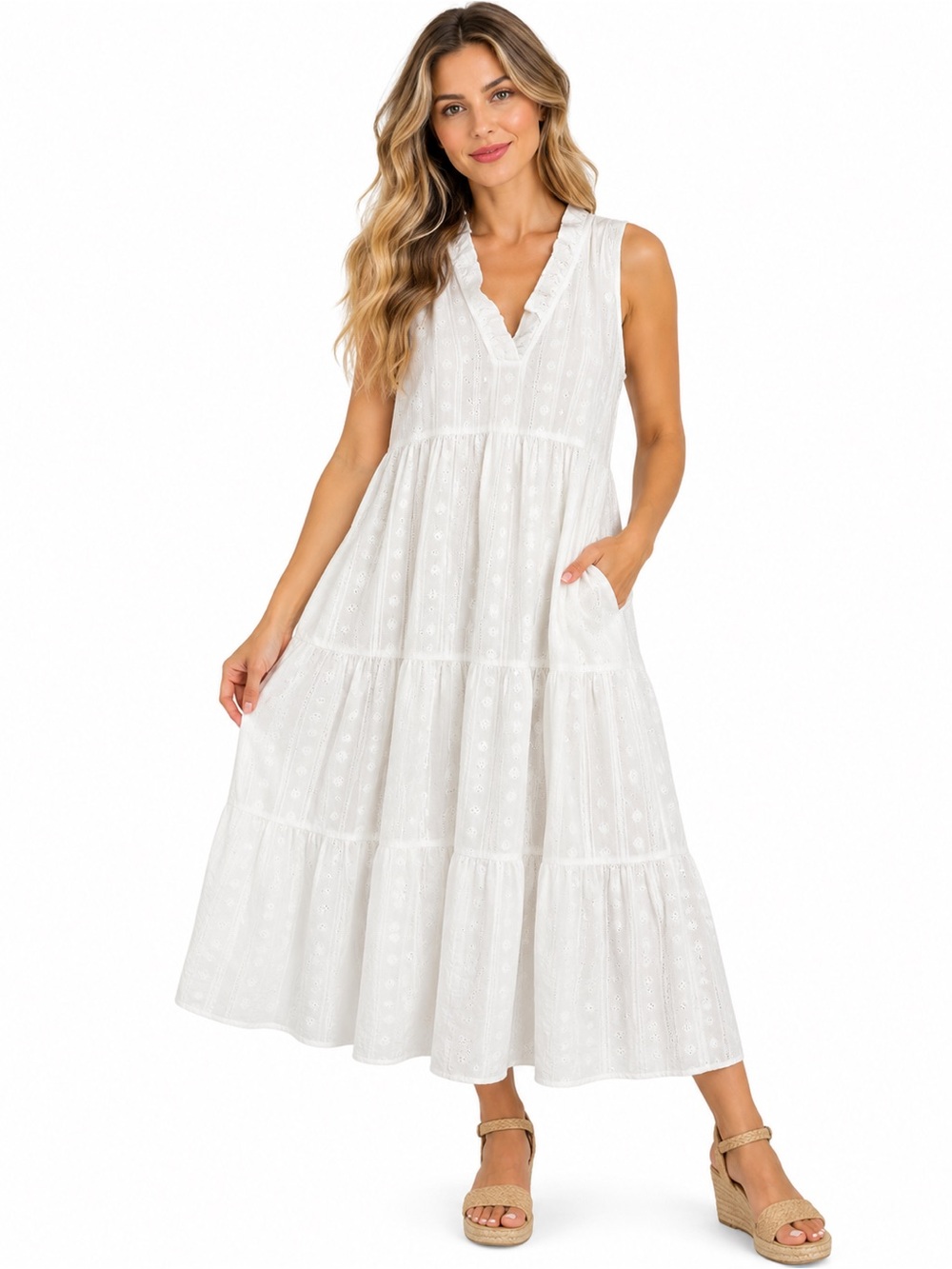 crown & ivy White Eyelet Ruffled Neck Blouse 4X